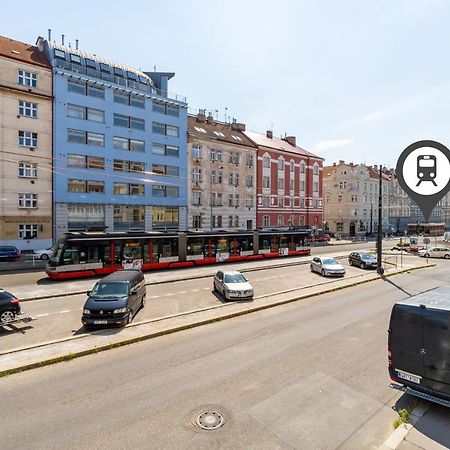 Brand New Two Room Apartment #34 With Free Secure Parking In The Center Praha Bagian luar foto